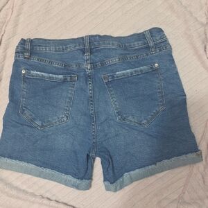 Kensie Medium Blue Denim Rolled-Hem Women's Shorts